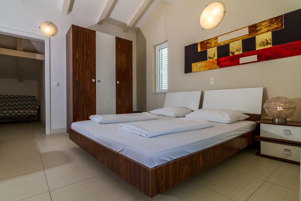 Apartments Marco Polo Banjol Phòng bức ảnh